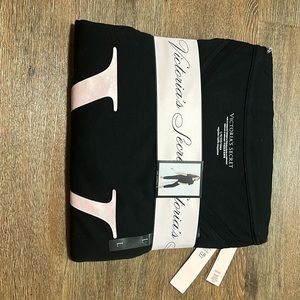 Victoria Secret Lounge PJs Black and Pink with Flower Top & Bottom